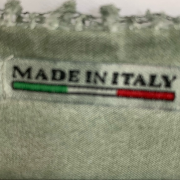 Crochet Green & Off White Top - Picture 6 of 6